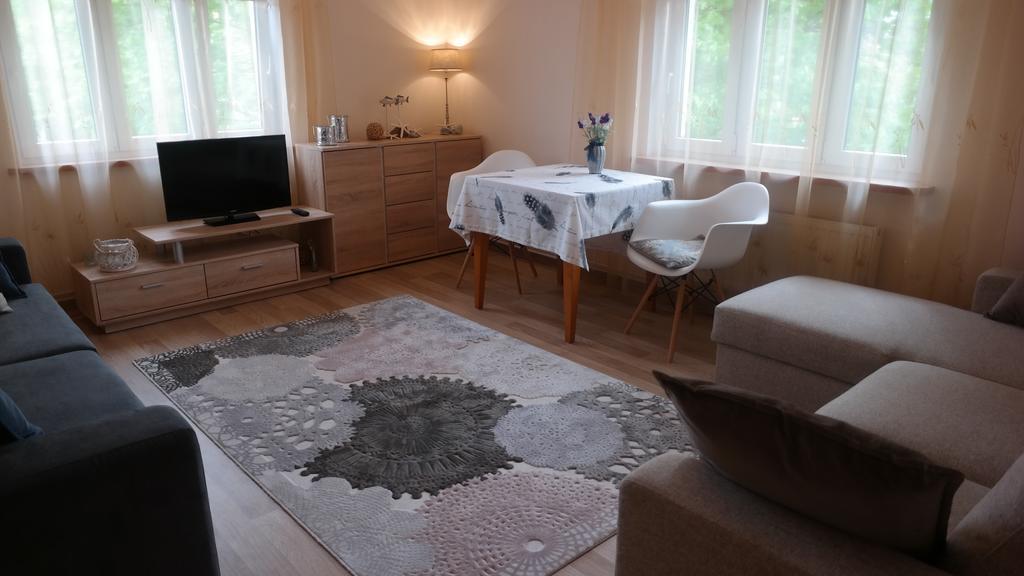Apartament "Przy Molo" Miedzyzdroje Apartman Kültér fotó